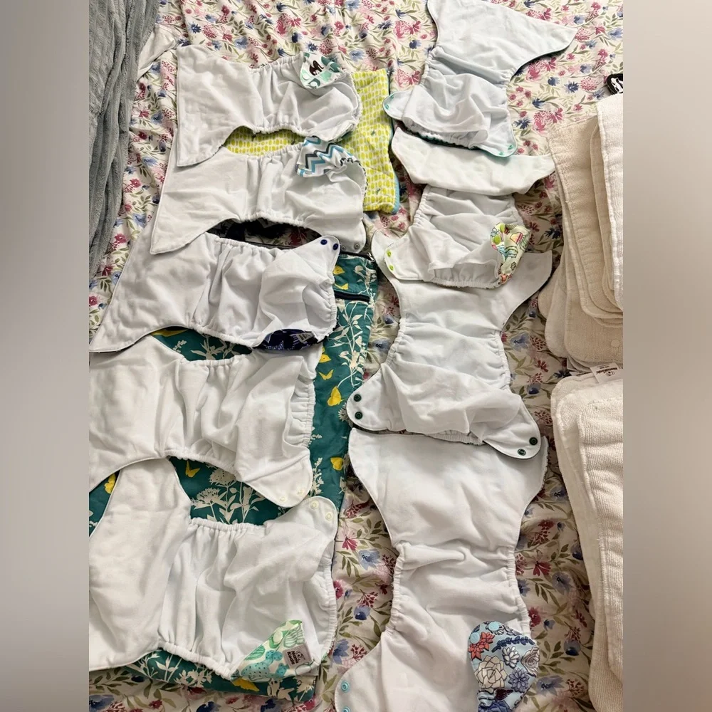 Cloth Diaper Bundle Lot: 20 Diapers + 34 Inserts + 2 Planet Wise Wet Bags